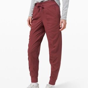 Lululemon dance studio joggers 28”